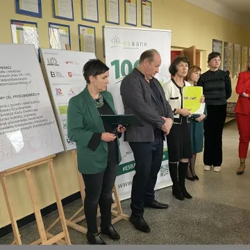 Uczniowie z powiatu radomszczańskiego zmierzyli się z twórczością Wisławy Szymborskiej w I LO w Radomsku