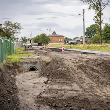 Rozpoczęła się przebudowa drogi w Ciężkowicach