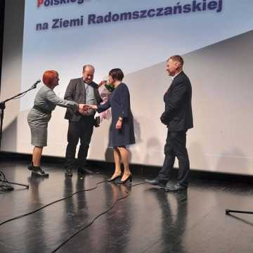 Obchody 100-lecia działalności PCK w Radomsku: wspólne świętowanie w Miejskim Domu Kultury w Radomsku