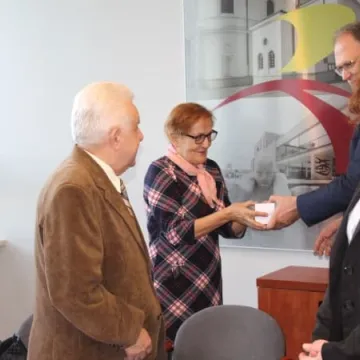 Seniorzy otrzymają darmowe czujki gazu i czadu