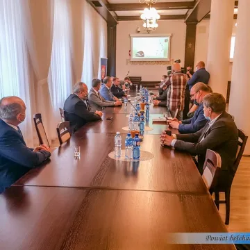 Samorządowcy chcą budowy nowej linii kolejowej