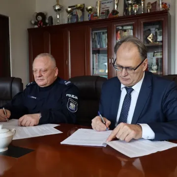 Ponadnormatywne patrole policji na ulicach Radomska również w 2023 roku