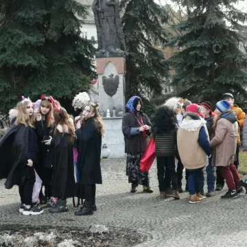 Ostatkowy korowód przeszedł ulicami Radomska