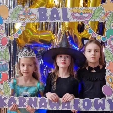 Karnawał w podstawówce w Kietlinie