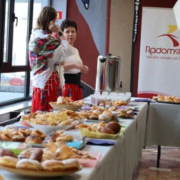 Zapustowy korowód przeszedł ulicami Radomska. Już po raz piętnasty...