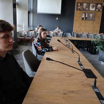 Młodzi radni z Radomska chcą walczyć z hejtem