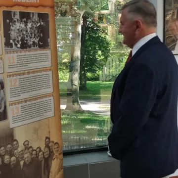 „Rodzina Bogiem silna” w bibliotece w Radomsku