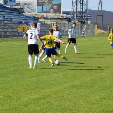 RKS wygrywa w meczu na szczycie 