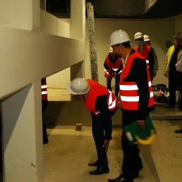 Radni wizytowali budowę nowego basenu w Radomsku