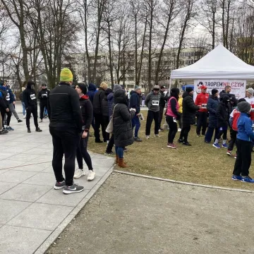 [WIDEO] Radomsko uczciło Żołnierzy Wyklętych biegiem Tropem Wilczym