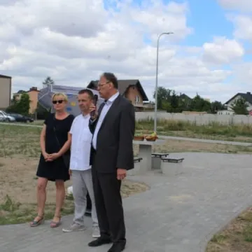 Oficjalne otwarcie skweru na Miłaczkach