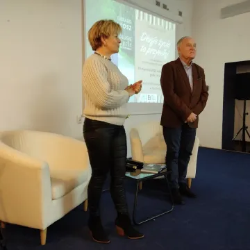 „Długie życie to przywilej”. Bohaterowie Sanatorium Miłości promowali książkę