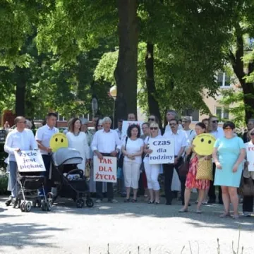 Polska Rodziną Silna!
