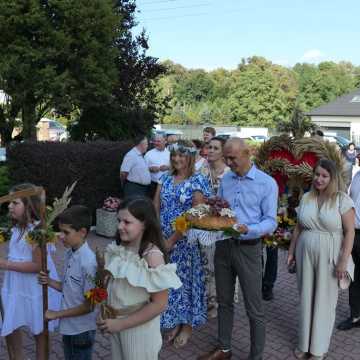 Parafia Dziepółć dziękowała za plony