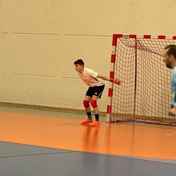 MOSiR KORNER Liga. Dwie drużyny na czele