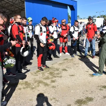 Rekord Polski na piotrkowskim lotnisku