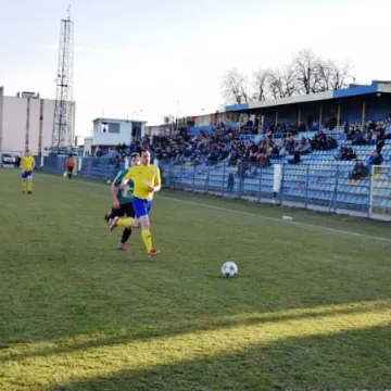 RKS rozgromił rezerwy Pelikana Łowicz 