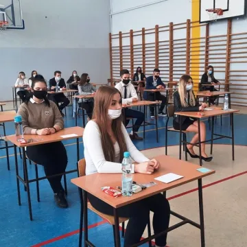 Maturalny maraton rozpoczęty