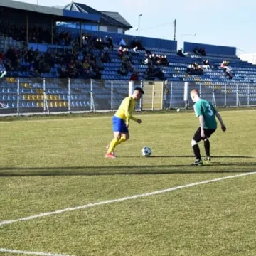 RKS rozgromił rezerwy Pelikana Łowicz 