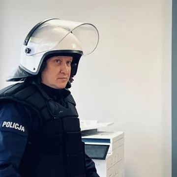 Uczniowie „mechanika” z wizytą w KPP w Radomsku