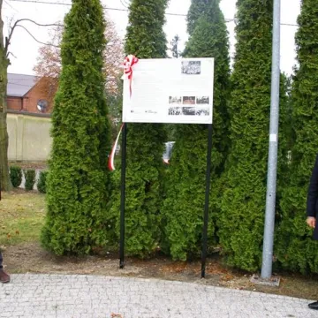 W Gomunicach upamiętniono Dom Uzdrowieńców