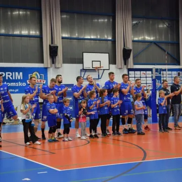 METPRIM Volley Radomsko gra i pomaga