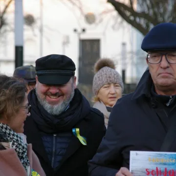 Radomsko: Wiec solidarności z Ukrainą