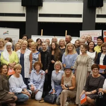 Powiat malowany na wystawie w Łodzi