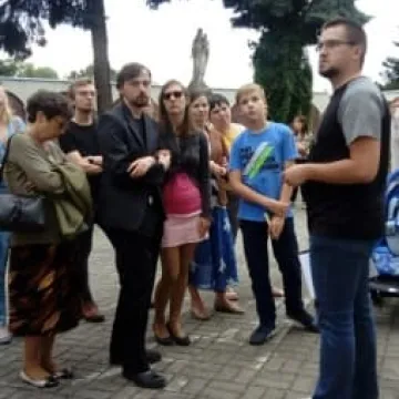 Na spacerze poznawali historię Radomska