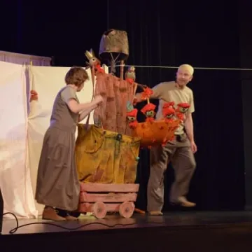 Widowisko teatralne dla najmłodszych w MDK