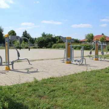 Sprawdzili jak wyglądają place zabaw w Radomsku