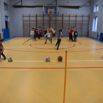 Przedszkolaki w Reymontówce na Bugaju w Radomsku