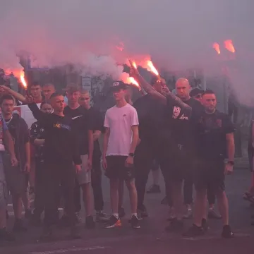 Pamiętają o bohaterach. Kibice RKS Radomsko uczcili godzinę „W”