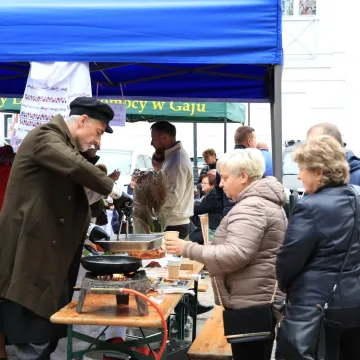 Międzynarodowe rytmy i smaki podczas Festiwalu Kultur Narodów  w Przedborzu