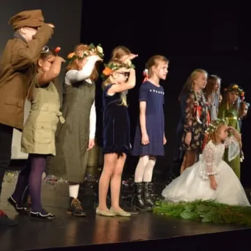 Teatr Żródło z widowiskiem „Niepodległa