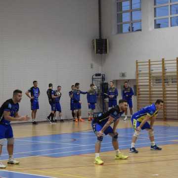 METPRIM Volley Radomsko kończy rok zwycięstwem nad Czarnymi Rząśnia