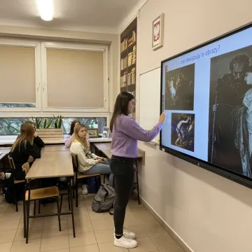 Mechanik pozyskał dwie tablice interaktywne 4K Ultra HD