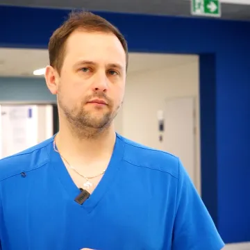 Pierwsza taka operacja w Polsce. Przełom w leczeniu glejaka w Łodzi