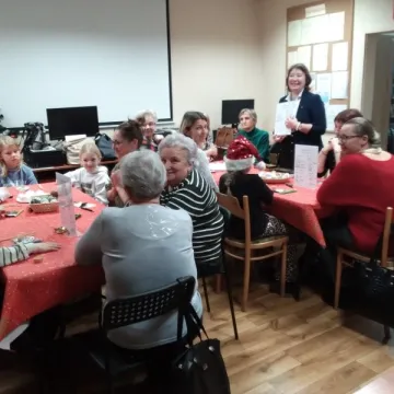 Pisanki i pająki ludowe ożywiły tradycję w Gidlach