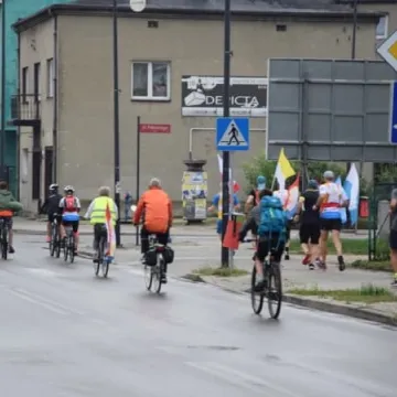 Biegowa i rowerowa pielgrzymka do Częstochowy