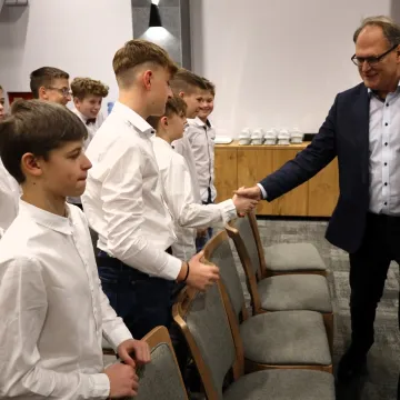 Prezydent Radomska spotkał się z młodymi piłkarzami RAP