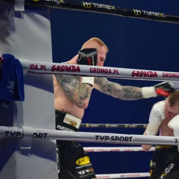 Robert Parzęczewski obronił mistrzowski pas