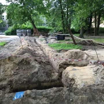 Trwają prace rewitalizacyjne w parku Świętojańskim