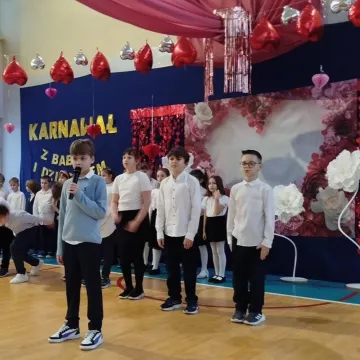 Karnawał połączył pokolenia w PSP nr 3 w Radomsku