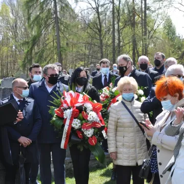 W Bąkowej Górze oddano hołd zamordowanym Żołnierzom Wyklętym