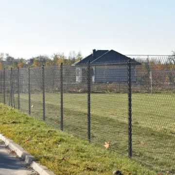 Nowe ogrodzenie przy świetlicy wiejskiej w Barczkowicach