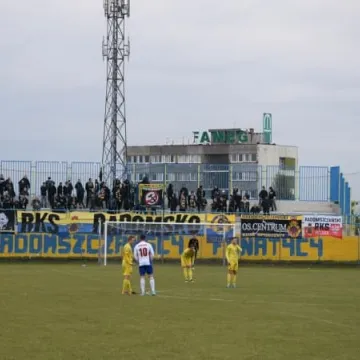 RKS Radomsko remisuje z Bronią Radom 1:1