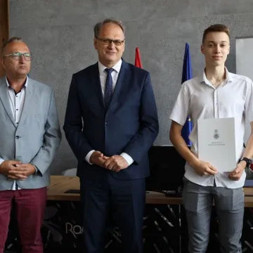 Prezydent Radomska wręczył stypendia sportowe