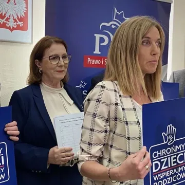 PiS: Trzeba ustrzec dzieci i młodzież przed seks-edukatorami. Ruszyła zbiórka podpisów