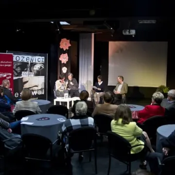 Różewicz nie tylko po polsku - spotkanie z tłumaczami 